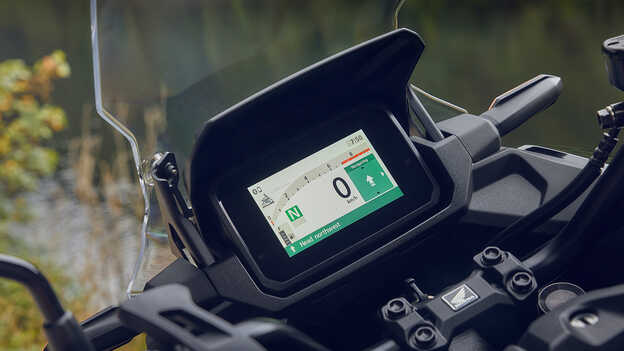 Neues 5-Zoll TFT-Display, Nahaufnahme.