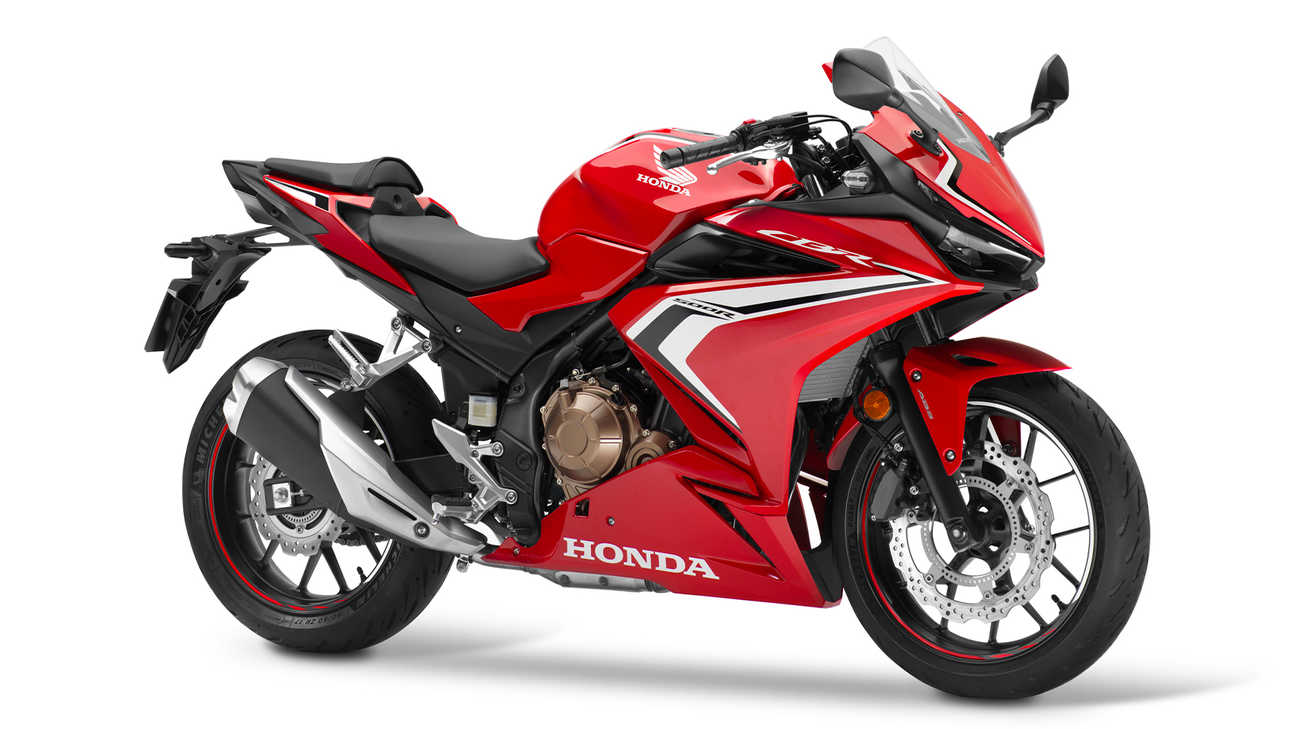 CBR500R, Studioaufnahme von rechts